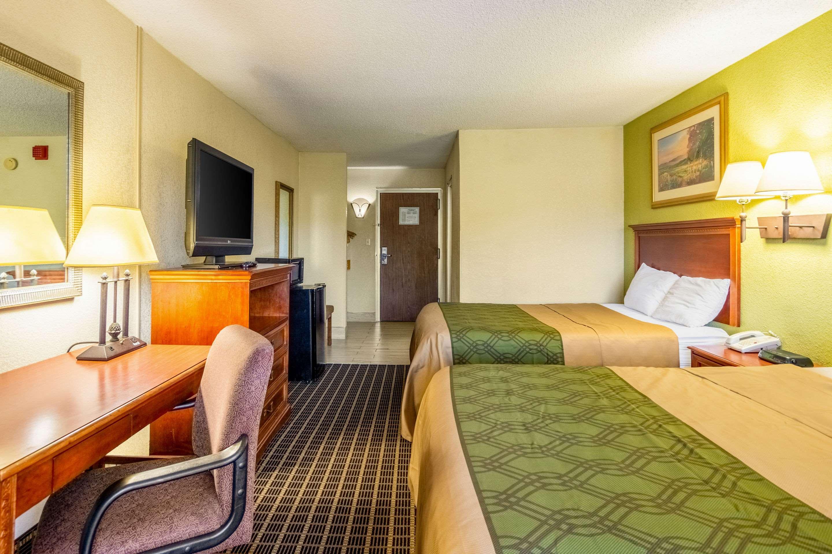 Rodeway Inn Central Richmond Eksteriør bilde